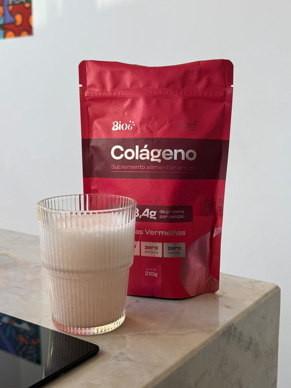 Colágeno Bio6 Frutas Vermelhas com copo